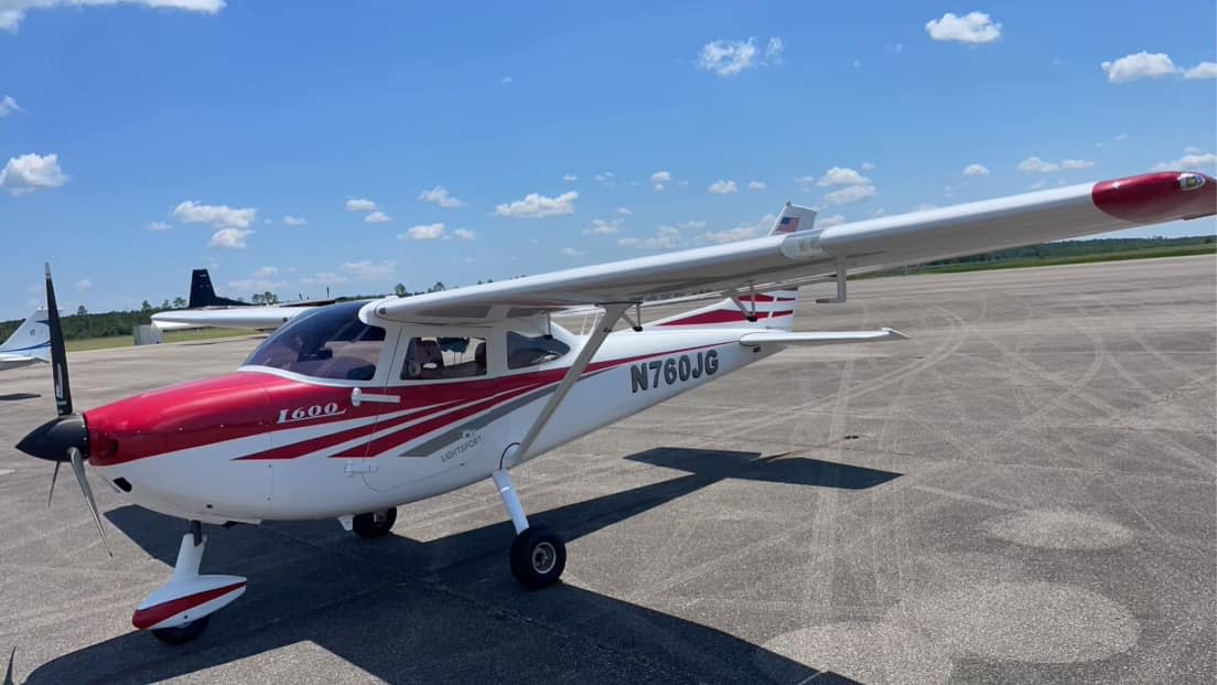 Abita Skies Aviation Aeropilot Legend 600 plane