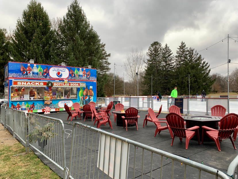 Holliday Park Ice Rink concessions stand, Indianapolis