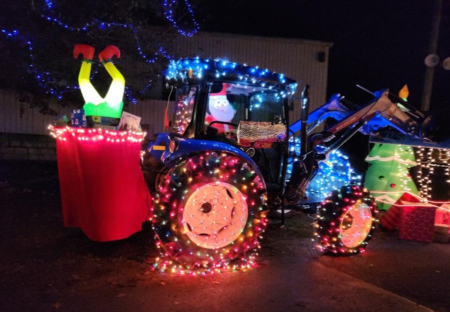 Deck the Barns
