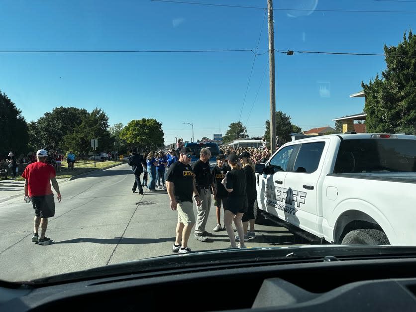 MVC in Parade