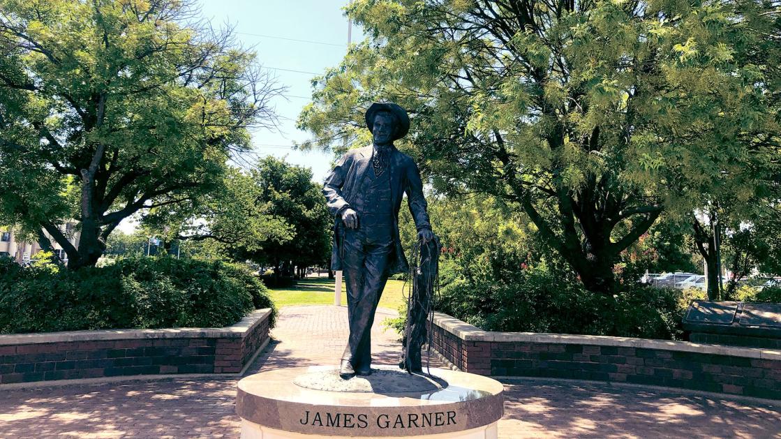 James Garner Statue
