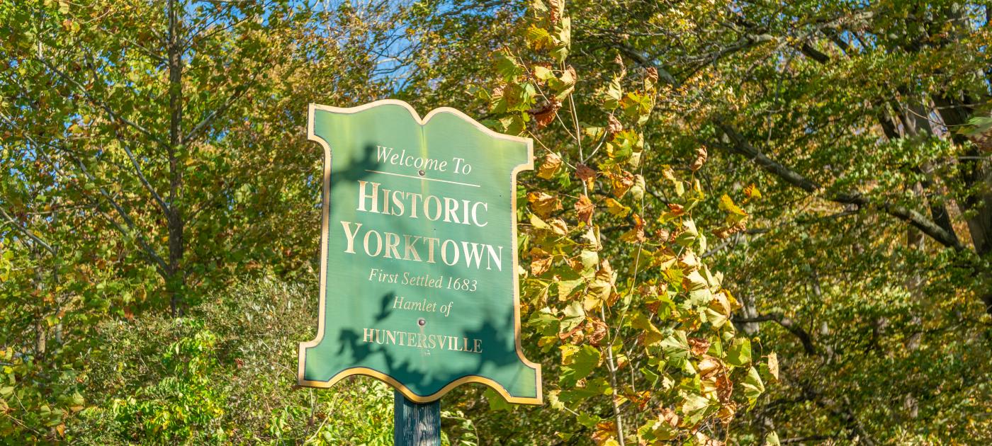 Historic Yorktown Sign