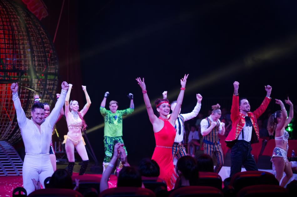 Super American Circus
