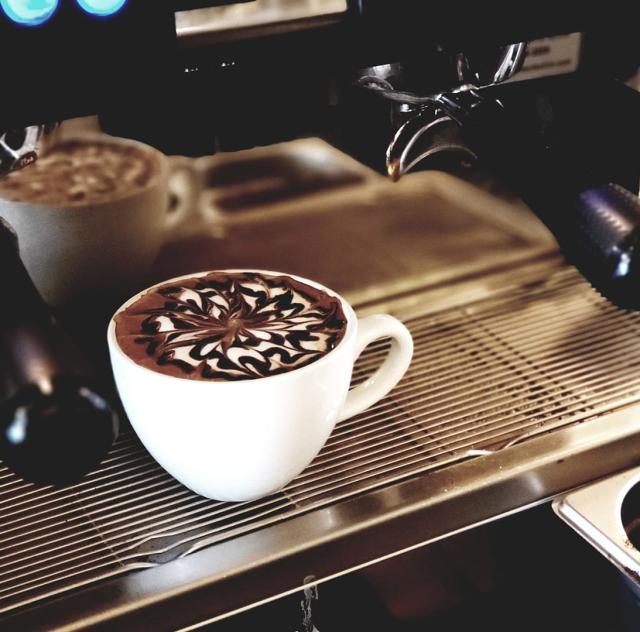 9BAR Coffeehouse