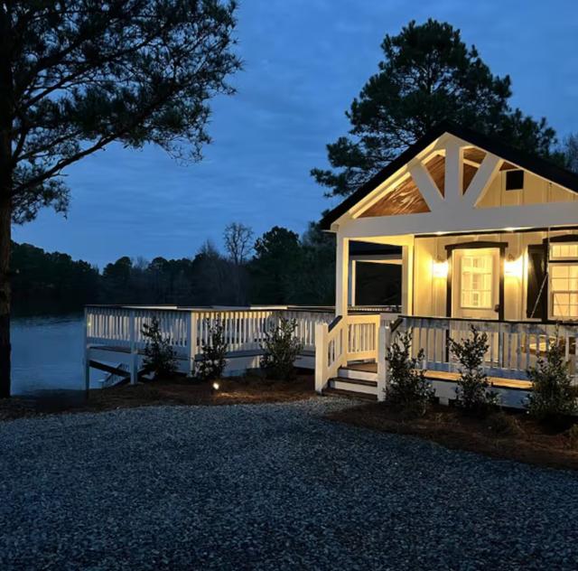 Cabin in Benson
