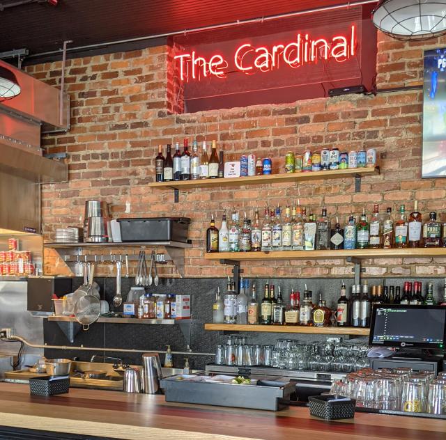 Cardinal Bar bar 2000x1500 72dpi