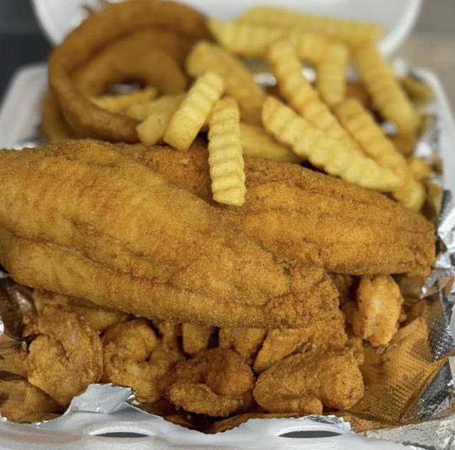 Clayton Seafood Plus Food Truck