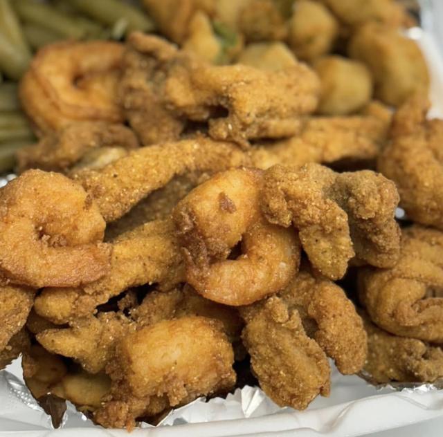 Clayton Seafood Plus Food Truck
