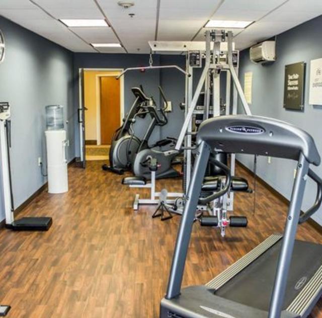 Comfort Suites Clayton Fitness Room