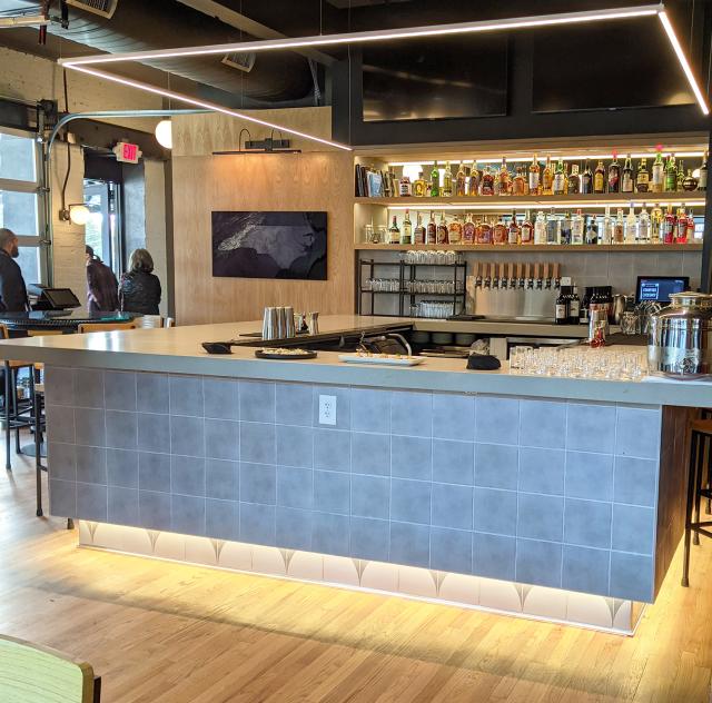 Crawford Cookshop bar 2 2000x1500 72dpi