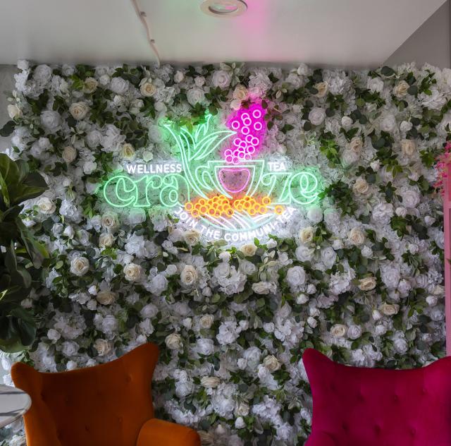 Craze Tea Neon Sign
