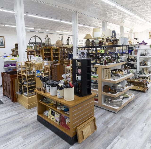 DejaVu Thrift Interior