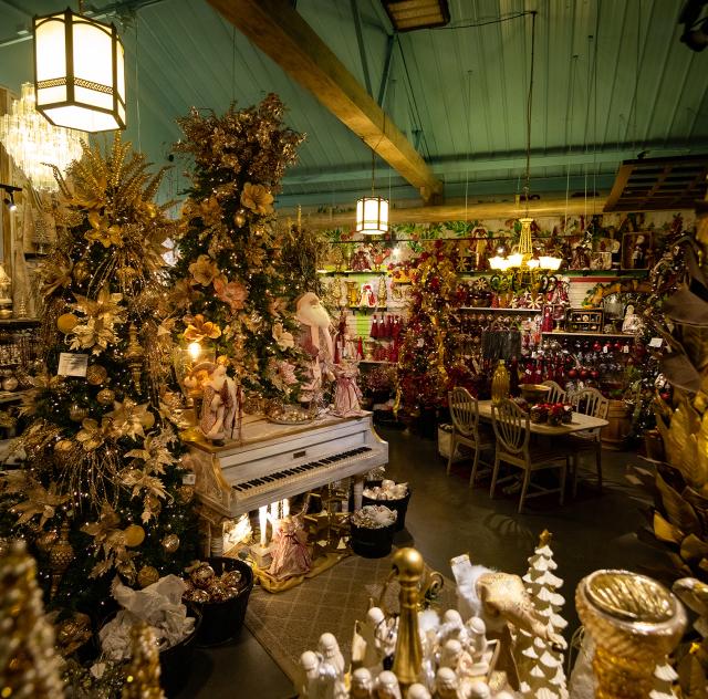 One of the Themed Rooms at DeWayne's Christmas Land