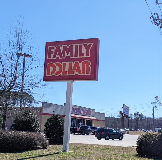 Family Dollar ext. sign