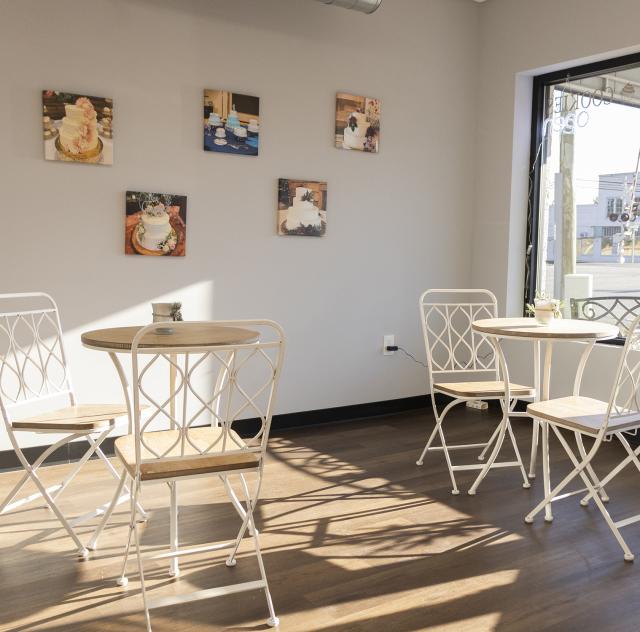 HannahCakes Bakery Interior