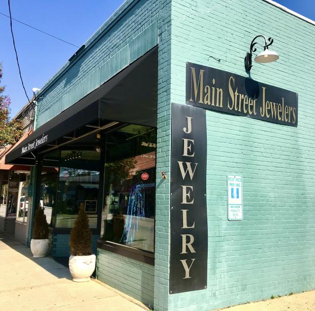 Main Street Jewelers 2 2000x1500 72dpi