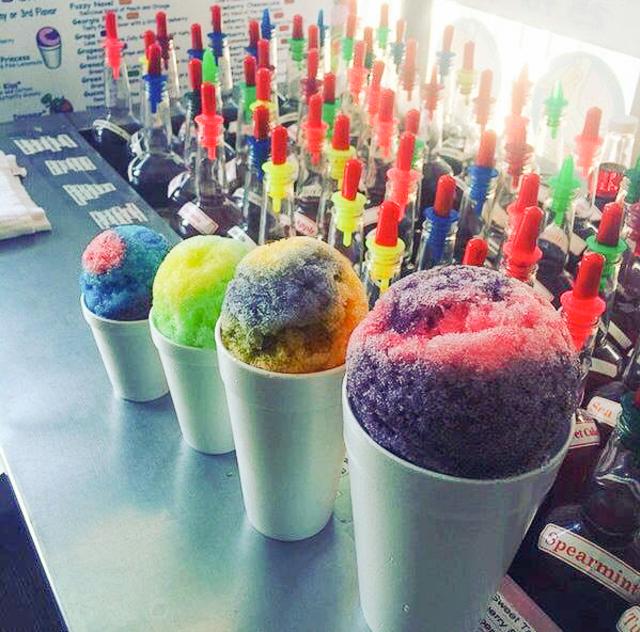 Pelican's SnoBalls of Selma