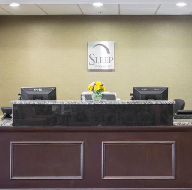 Sleep Inn Smithfield Front Desk