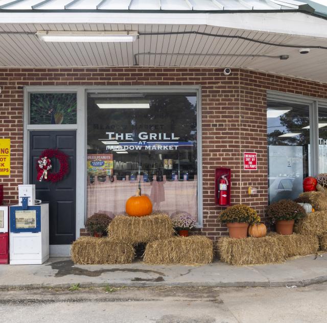 The Grill at Meadow Market