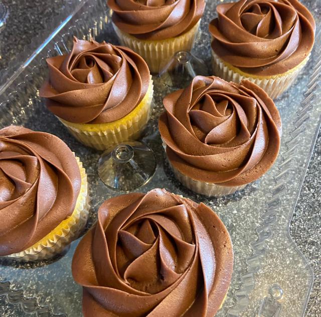 Icing on the Cake Cupcakes
