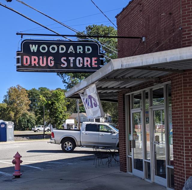 Woodard's Sign and Exterior