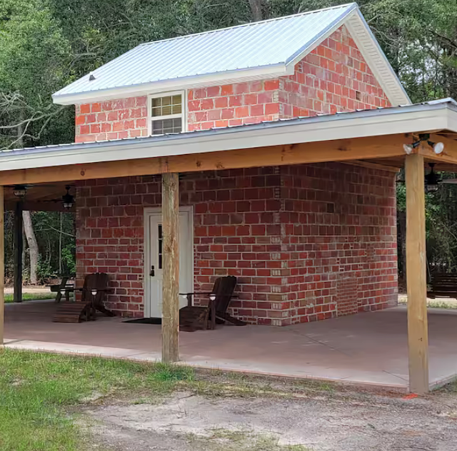 Bacca Barn