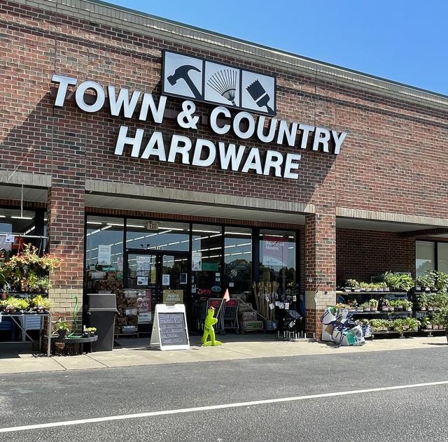 Town & Country Hardeware Store Front