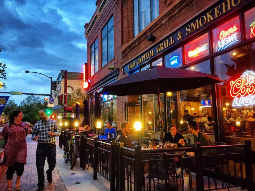 Restaurant in Downtown Golden Exterior