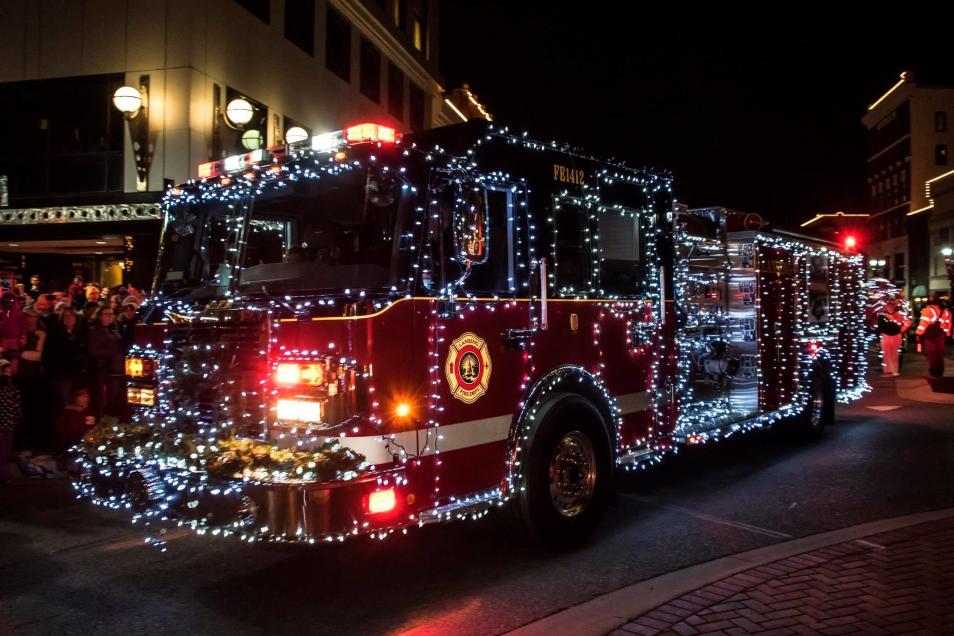 Lansing's Silver Bells in the City Returns