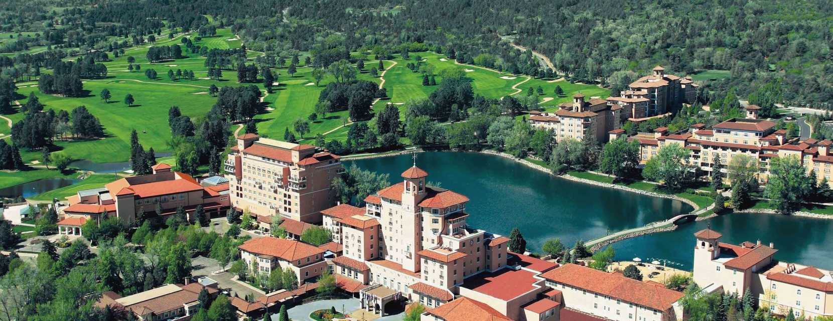 Broadmoor Hotel - IPW Logo