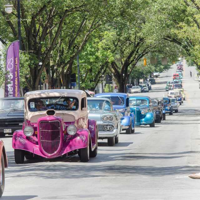 Street Rods parading through York