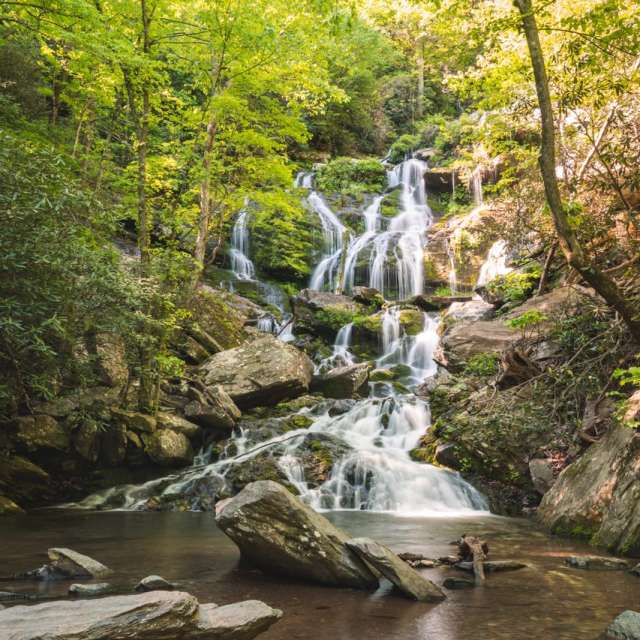 11 Waterfalls Near Asheville, NC