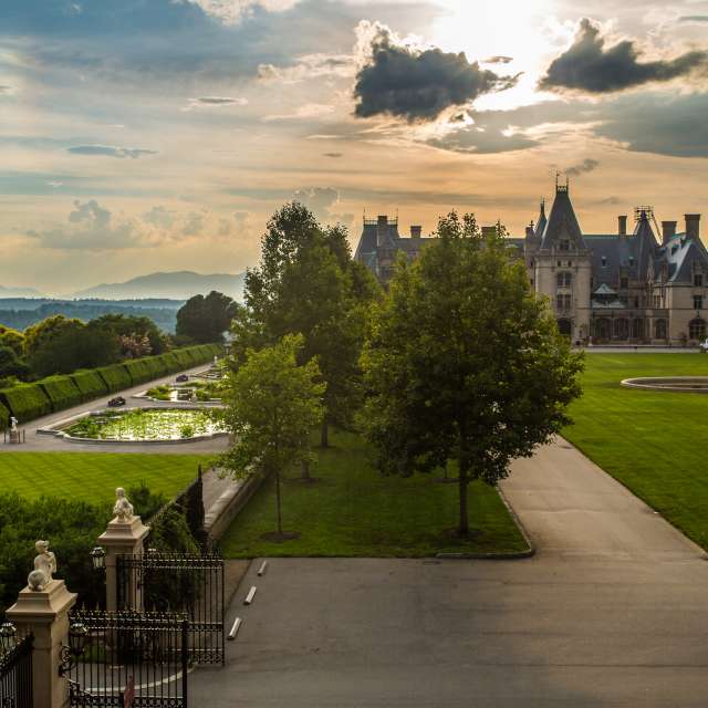 Winter Vacations Things To Do In Asheville N C Asheville