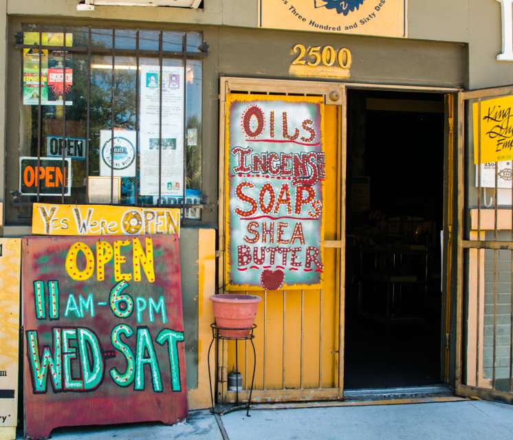 King and Queen Emporium International