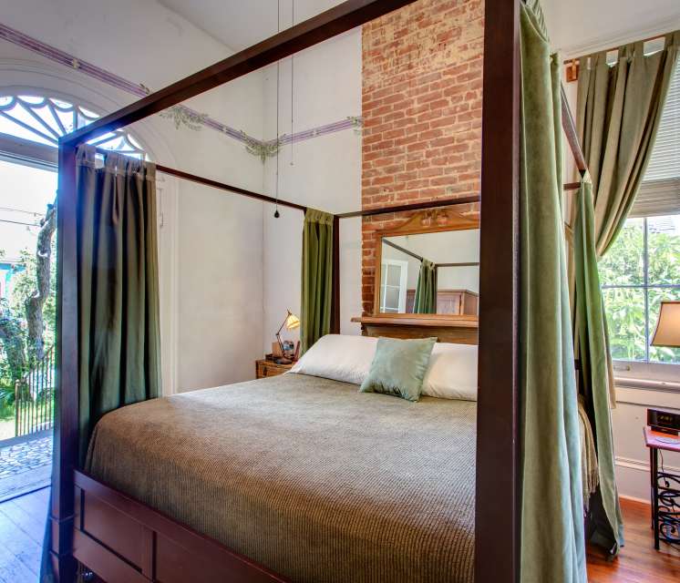 Auld Sweet Olive Bed and Breakfast