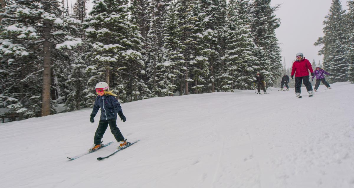 Ski Family Snowy Range