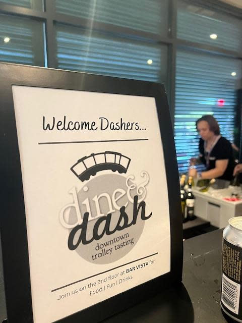 Dine and Dash Sign