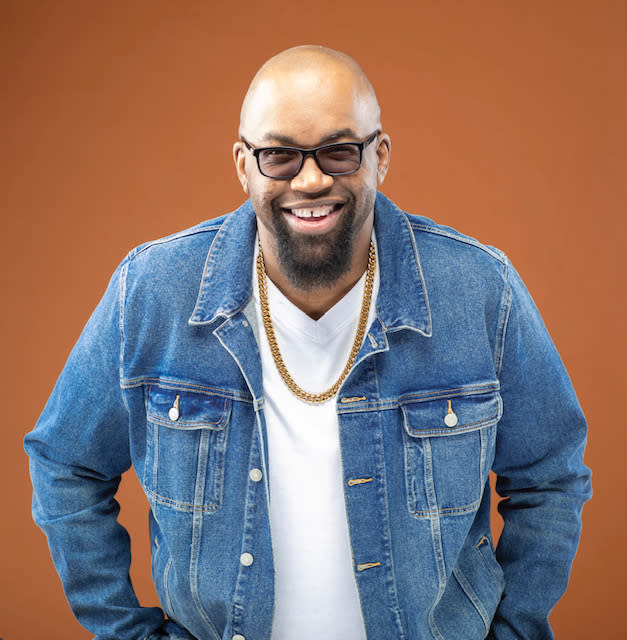 Fred Hammond smiles for his headshot