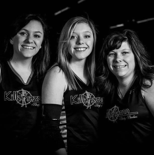 roller derby team