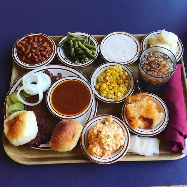 Underwoods Barbecue Restaurant Food