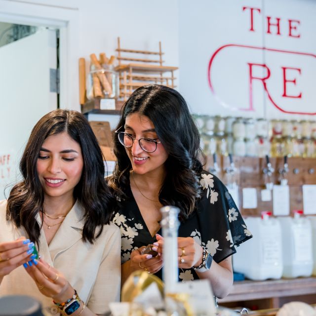 Nuha and Kritika, Co-founders of Ethos