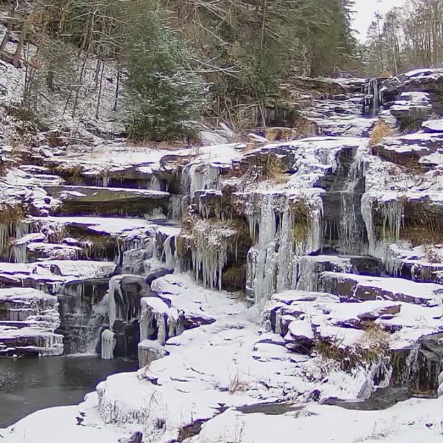 Live Webcam View from Ledges Hotel in Hawley