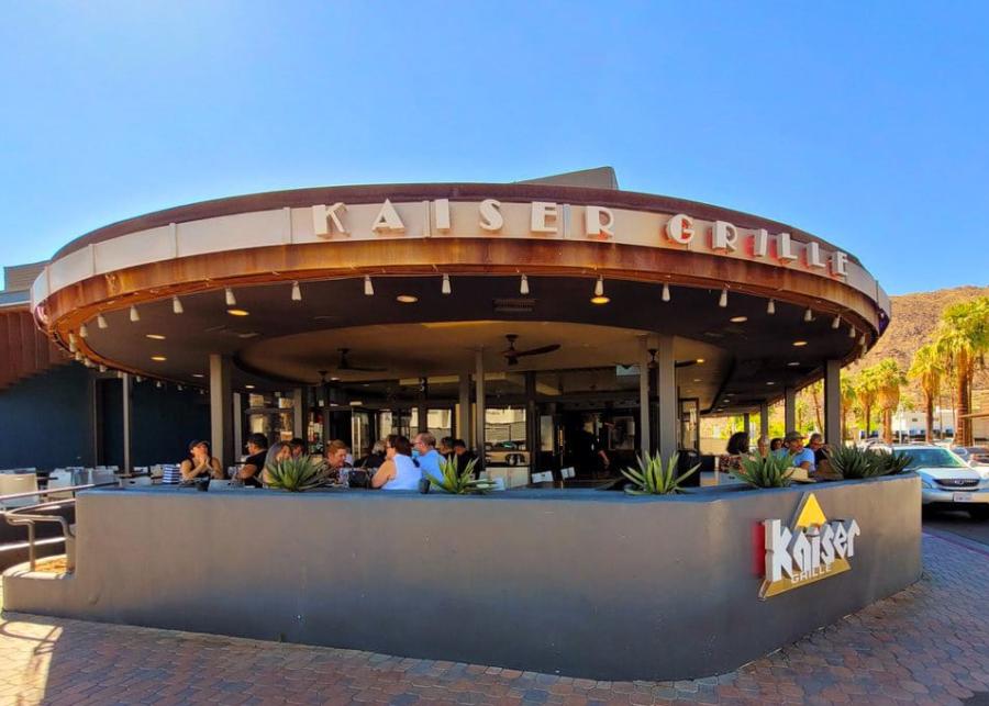 Kaiser Grille Front Patio