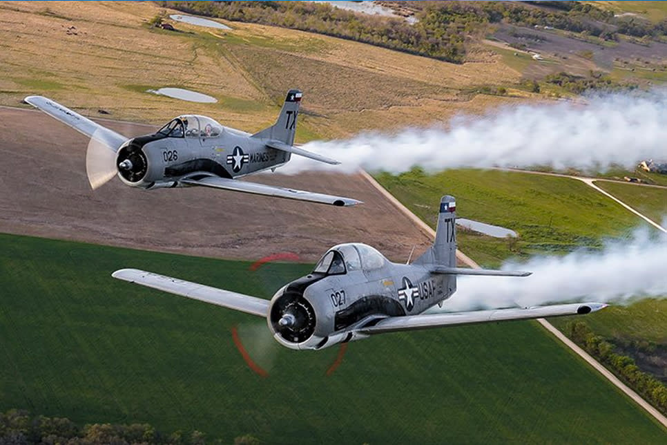 Trojan Phlyers T-28