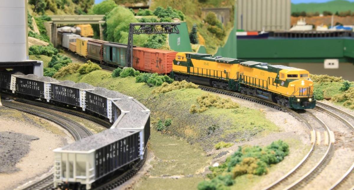 Botanical Conservatory Great Train Connection