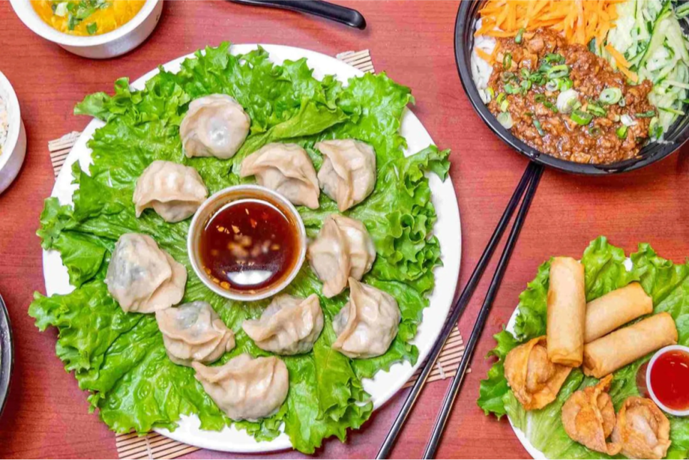 Doozo Dumplings and Noodles