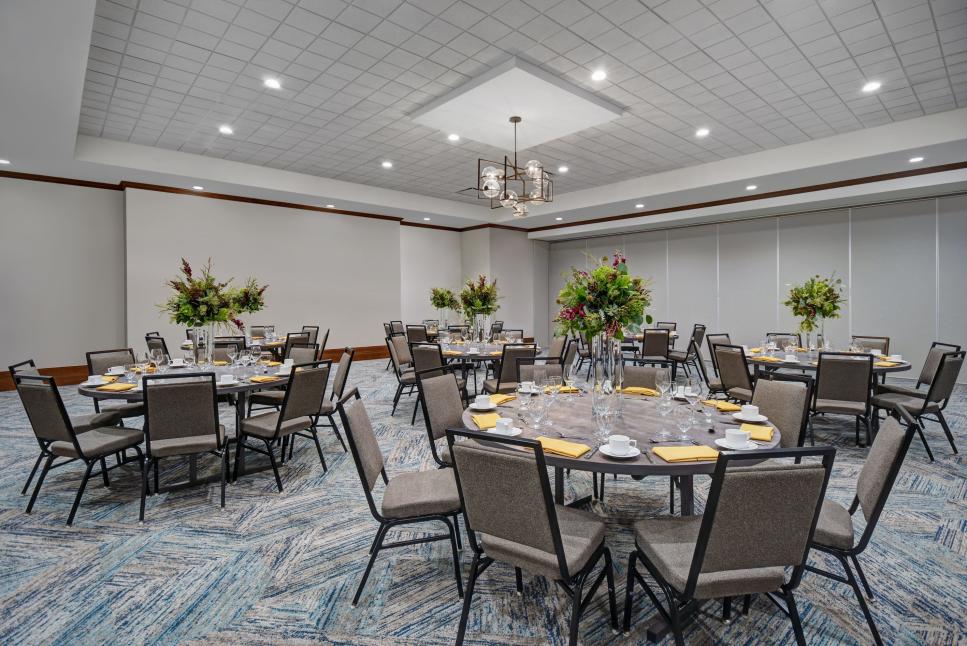 HILTON GARDEN INN - Med Center Meeting Room