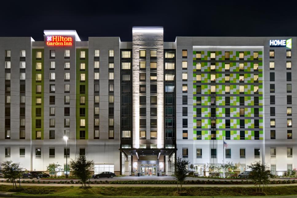Hilton Garden Inn Exterior