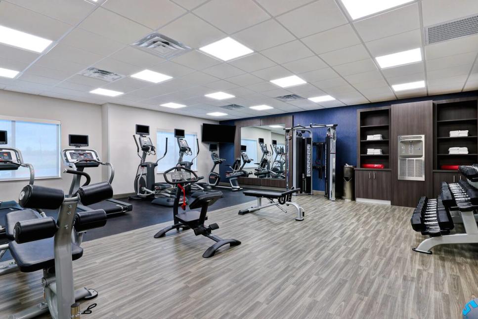 Hampton Inn & Suites Houston East Beltway 8