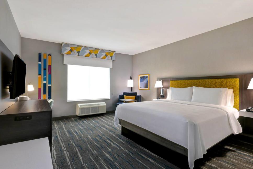 Hampton Inn & Suites Houston East Beltway 8